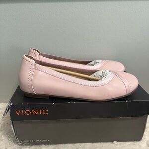 Vionic Carroll light pink‎ Flat Shoes NEW 5